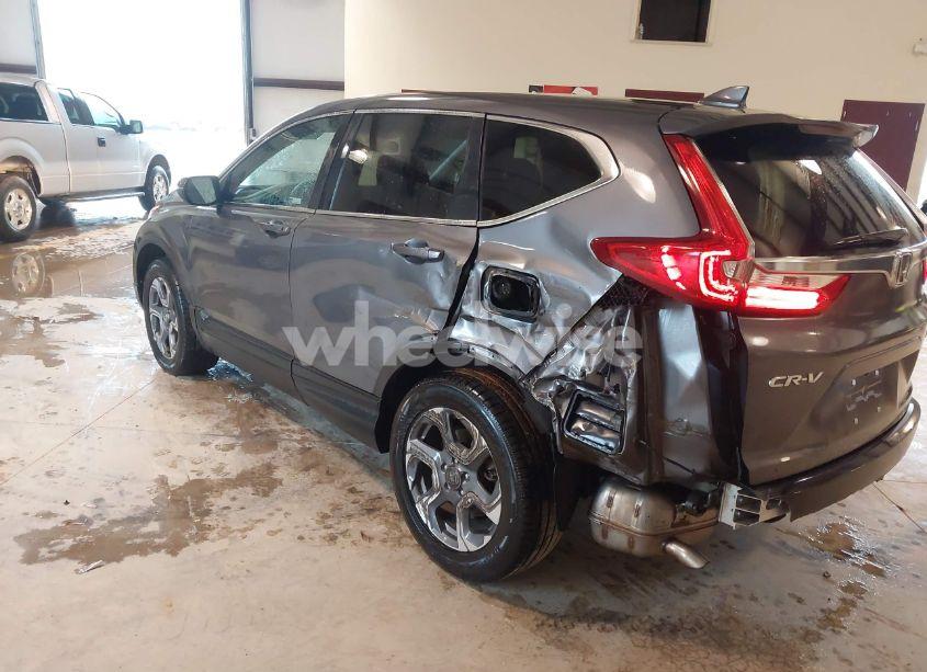 Photo 3 of 2019 Honda Cr-v EX (VIN 7FARW2H58KE014870)