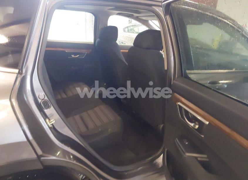 Photo 8 of 2019 Honda Cr-v EX (VIN 7FARW2H58KE014870)