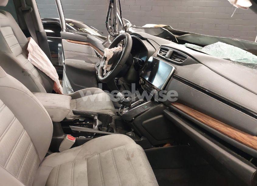 Photo 5 of 2018 Honda Cr-v EX (VIN 7FARW2H5XJE036027)