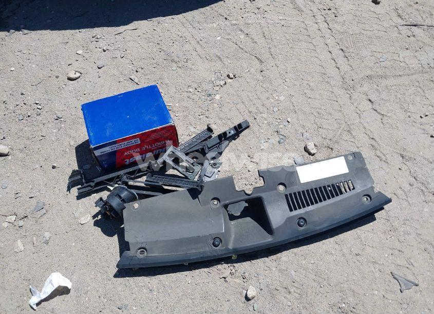 Photo 12 of 2018 Honda Cr-v EX (VIN 7FARW2H5XJE084823)