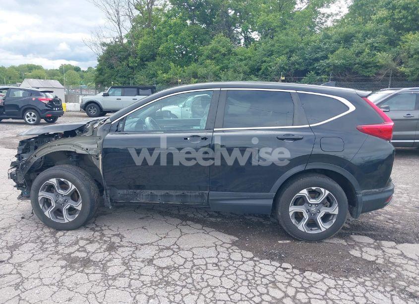 Photo 15 of 2018 Honda Cr-v EX (VIN 7FARW2H5XJE102513)