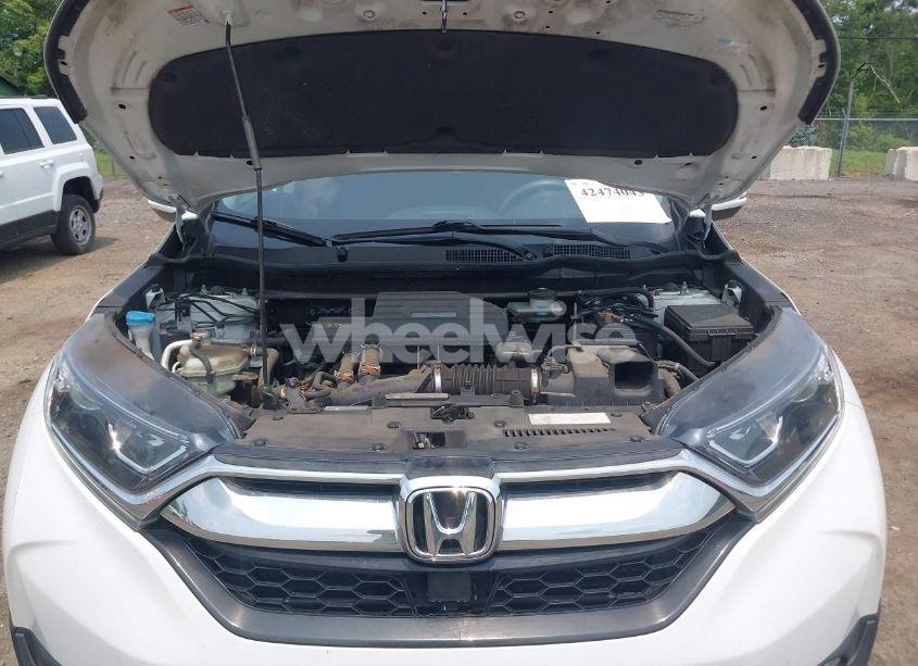 Photo 10 of 2019 Honda Cr-v EX (VIN 7FARW2H5XKE013266)