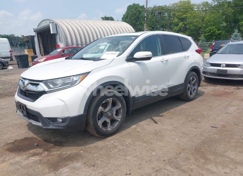 Photo 2 of 2019 Honda Cr-v EX (VIN 7FARW2H5XKE013266)