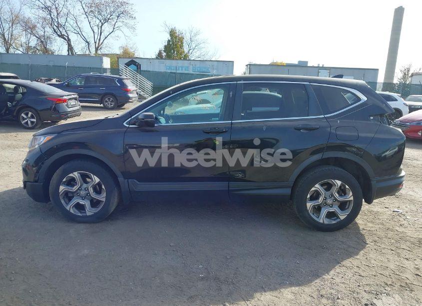 Photo 13 of 2018 Honda Cr-v EX-L/EX-L NAVI (VIN 7FARW2H82JE062258)