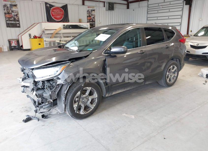 Photo 2 of 2018 Honda Cr-v EX-L/EX-L NAVI (VIN 7FARW2H83JE064102)