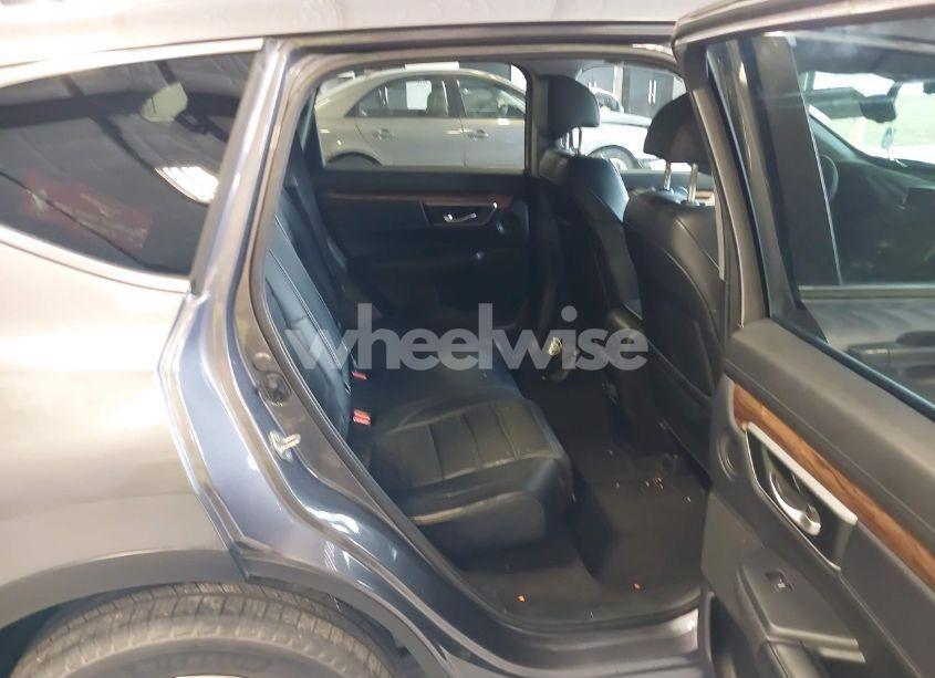 Photo 8 of 2018 Honda Cr-v EX-L/EX-L NAVI (VIN 7FARW2H83JE064102)