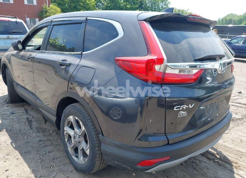 Photo 3 of 2018 Honda Cr-v EX-L/EX-L NAVI (VIN 7FARW2H85JE001857)