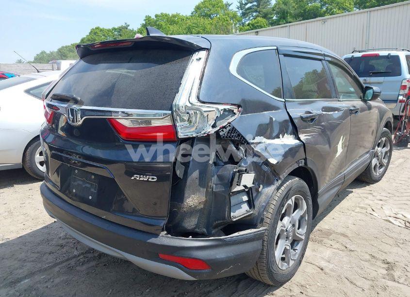 Photo 4 of 2018 Honda Cr-v EX-L/EX-L NAVI (VIN 7FARW2H85JE001857)