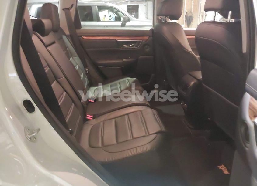 Photo 8 of 2022 Honda Cr-v AWD EX-L (VIN 7FARW2H85NE041815)