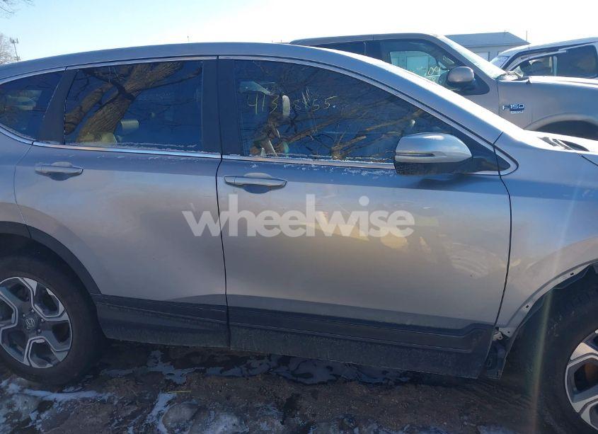 Photo 14 of 2018 Honda Cr-v EX-L/EX-L NAVI (VIN 7FARW2H86JE026203)