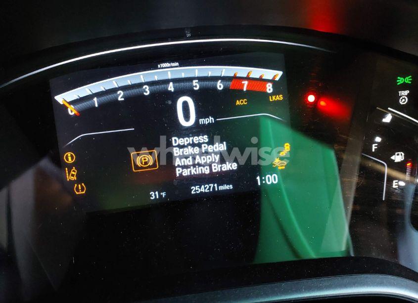 Photo 15 of 2018 Honda Cr-v (VIN 7FARW2H86JE056298)