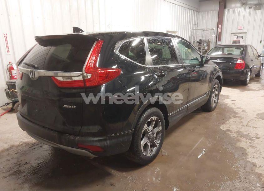 Photo 4 of 2018 Honda Cr-v EX-L/EX-L NAVI (VIN 7FARW2H86JE073201)