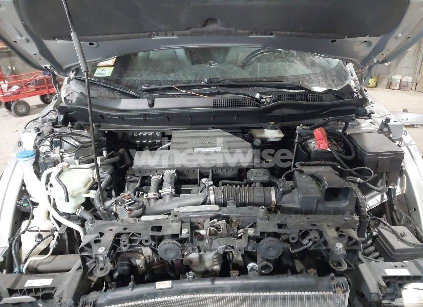 Photo 10 of 2018 Honda Cr-v EX-L/EX-L NAVI (VIN 7FARW2H88JE001660)