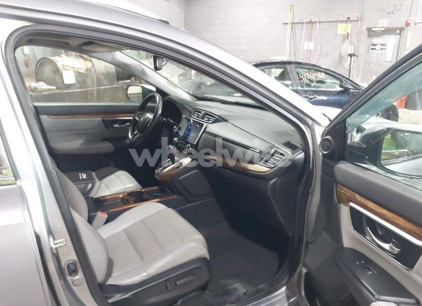 Photo 5 of 2018 Honda Cr-v EX-L/EX-L NAVI (VIN 7FARW2H88JE001660)