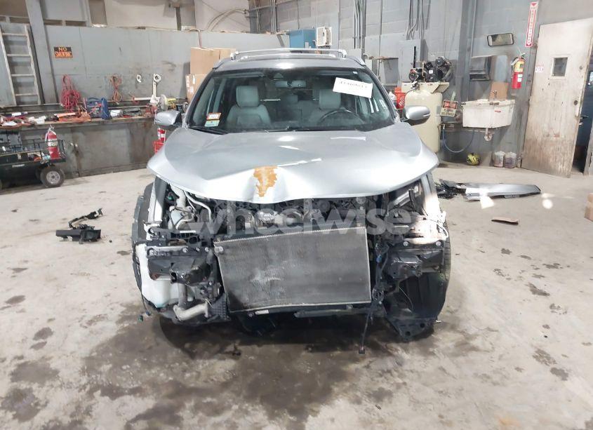 Photo 6 of 2018 Honda Cr-v EX-L/EX-L NAVI (VIN 7FARW2H88JE001660)