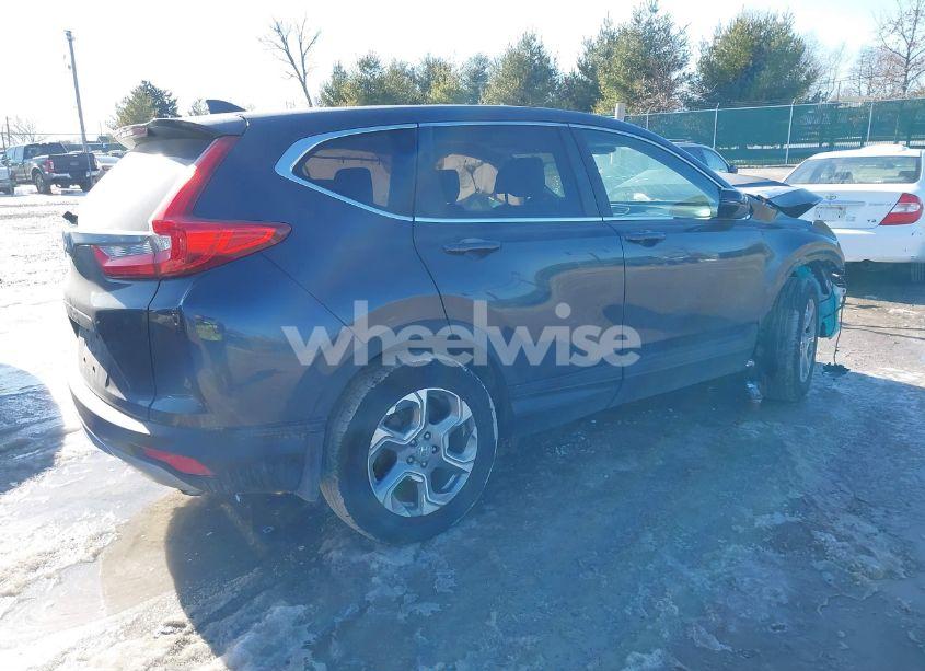 Photo 4 of 2018 Honda Cr-v EX-L/EX-L NAVI (VIN 7FARW2H88JE039115)