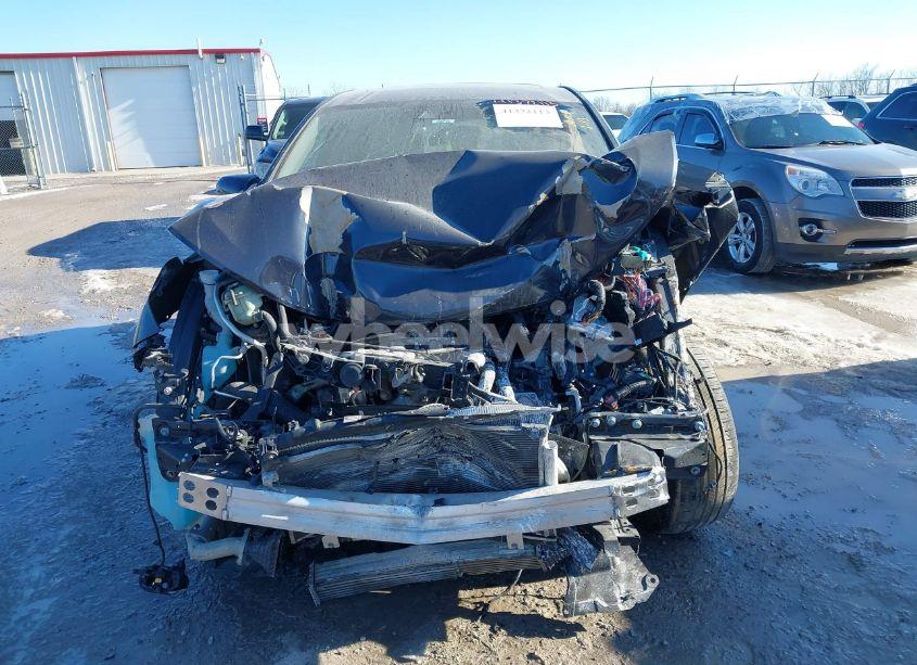 Photo 6 of 2018 Honda Cr-v EX-L/EX-L NAVI (VIN 7FARW2H88JE039115)