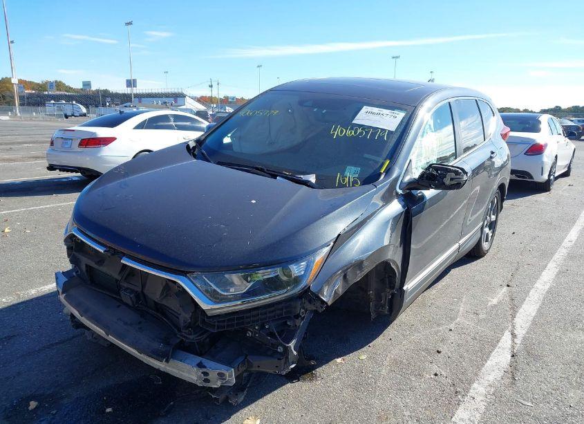 Photo 2 of 2018 Honda Cr-v EX-L/EX-L NAVI (VIN 7FARW2H88JE040197)