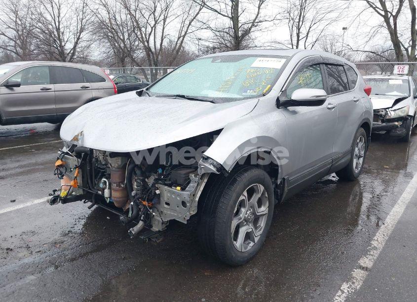 Photo 2 of 2018 Honda Cr-v EX-L/EX-L NAVI (VIN 7FARW2H88JE051829)