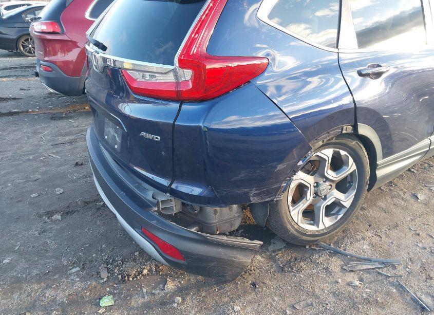 Photo 6 of 2018 Honda Cr-v EX-L/EX-L NAVI (VIN 7FARW2H88JE087228)