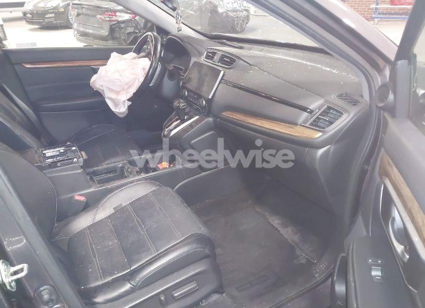 Photo 5 of 2018 Honda Cr-v EX-L/EX-L NAVI (VIN 7FARW2H89JE016555)