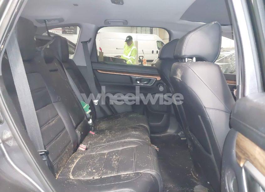 Photo 8 of 2018 Honda Cr-v EX-L/EX-L NAVI (VIN 7FARW2H89JE016555)