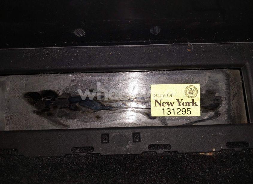 Photo 17 of 2022 Honda Cr-v AWD EX-L (VIN 7FARW2H89NE041574)