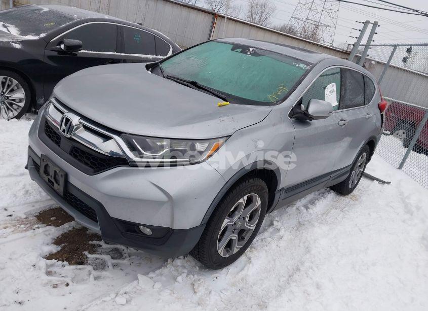 Photo 2 of 2018 Honda Cr-v EX-L/EX-L NAVI (VIN 7FARW2H8XJE047796)