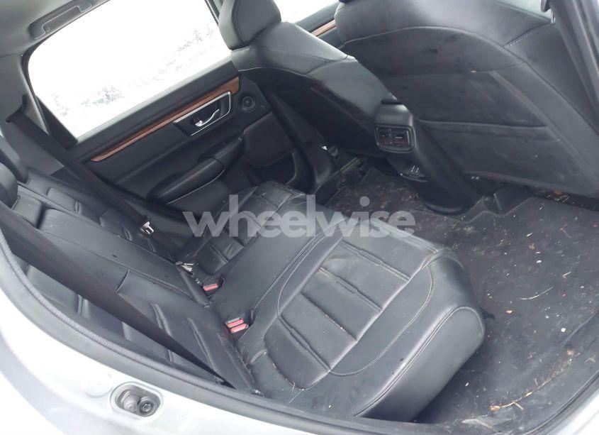 Photo 8 of 2018 Honda Cr-v EX-L/EX-L NAVI (VIN 7FARW2H8XJE047796)