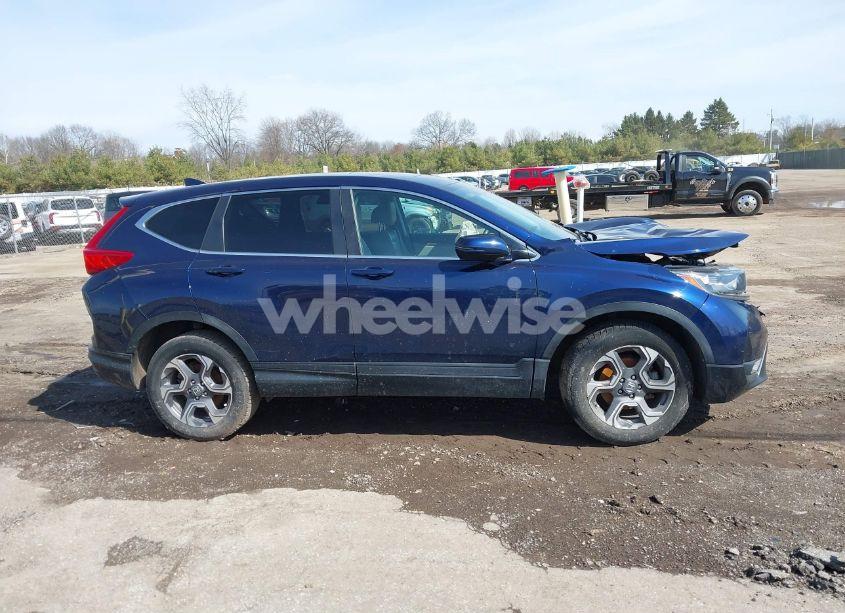 Photo 13 of 2018 Honda Cr-v EX-L/EX-L NAVI (VIN 7FARW2H8XJE074691)