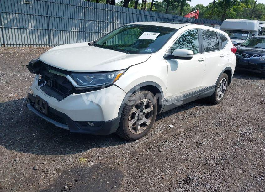 Photo 2 of 2019 Honda Cr-v EX-L (VIN 7FARW2H8XKE036346)