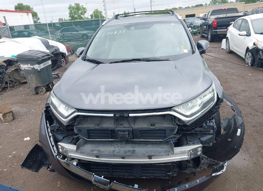 Photo 13 of 2018 Honda Cr-v TOURING (VIN 7FARW2H90JE018638)