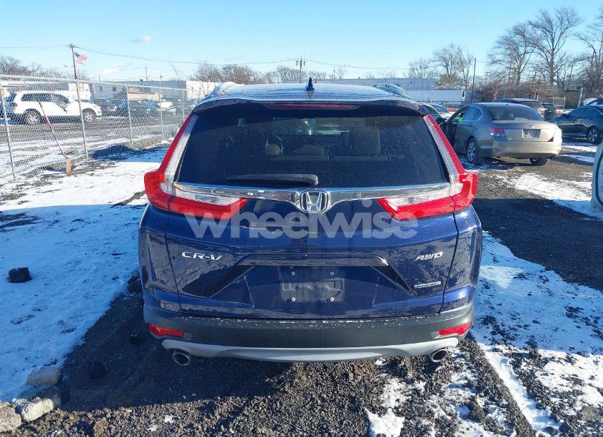 Photo 16 of 2018 Honda Cr-v TOURING (VIN 7FARW2H90JE046455)