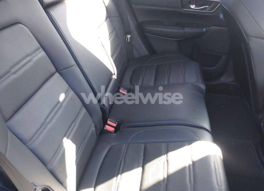 Photo 8 of 2018 Honda Cr-v TOURING (VIN 7FARW2H91JE071378)