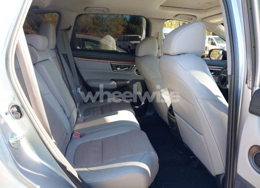 Photo 8 of 2022 Honda Cr-v AWD TOURING (VIN 7FARW2H95NE048255)