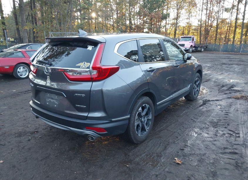Photo 4 of 2019 Honda Cr-v TOURING (VIN 7FARW2H96KE037549)