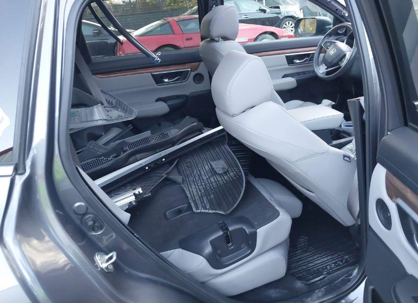 Photo 8 of 2019 Honda Cr-v TOURING (VIN 7FARW2H96KE037549)