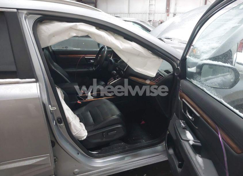 Photo 5 of 2020 Honda Cr-v AWD TOURING (VIN 7FARW2H96LE000275)