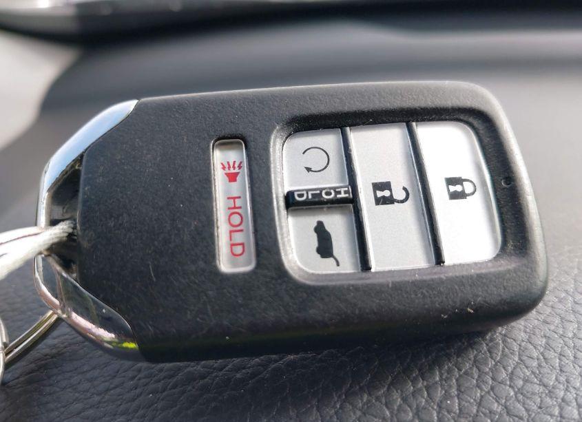 Photo 11 of 2022 Honda Cr-v AWD TOURING (VIN 7FARW2H97NE024782)