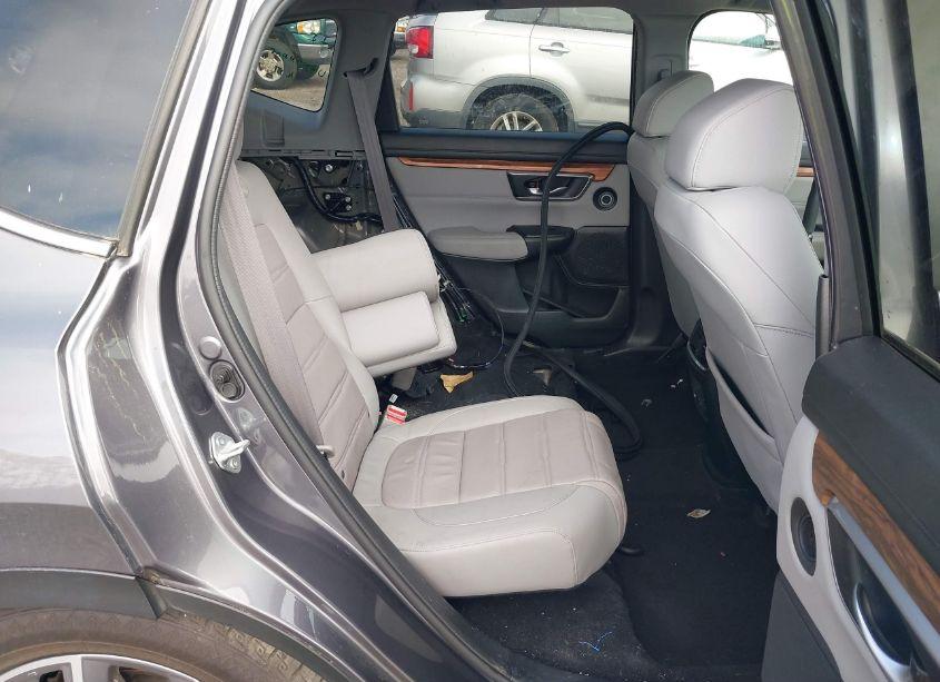 Photo 8 of 2022 Honda Cr-v AWD TOURING (VIN 7FARW2H97NE024782)