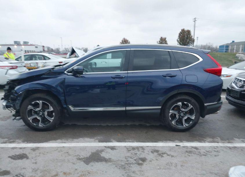 Photo 15 of 2019 Honda Cr-v TOURING (VIN 7FARW2H98KE018419)
