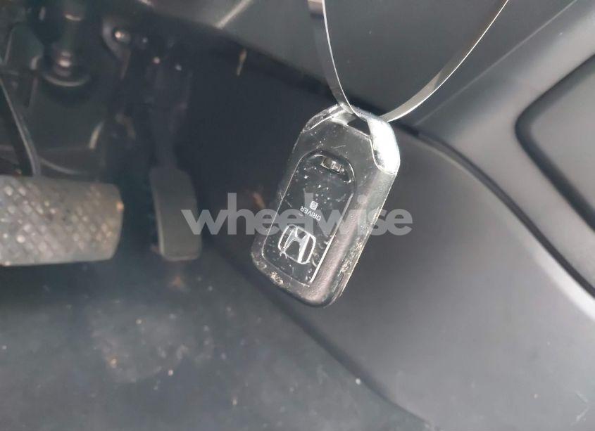 Photo 11 of 2019 Honda Cr-v TOURING (VIN 7FARW2H98KE036676)