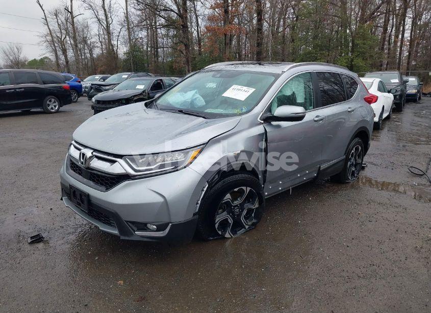 Photo 2 of 2019 Honda Cr-v TOURING (VIN 7FARW2H98KE036676)