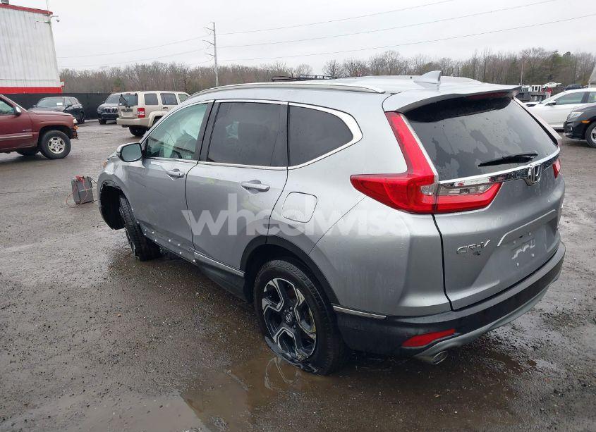 Photo 3 of 2019 Honda Cr-v TOURING (VIN 7FARW2H98KE036676)