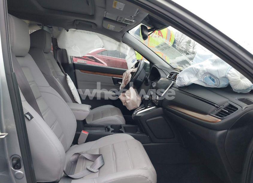 Photo 5 of 2019 Honda Cr-v TOURING (VIN 7FARW2H98KE036676)