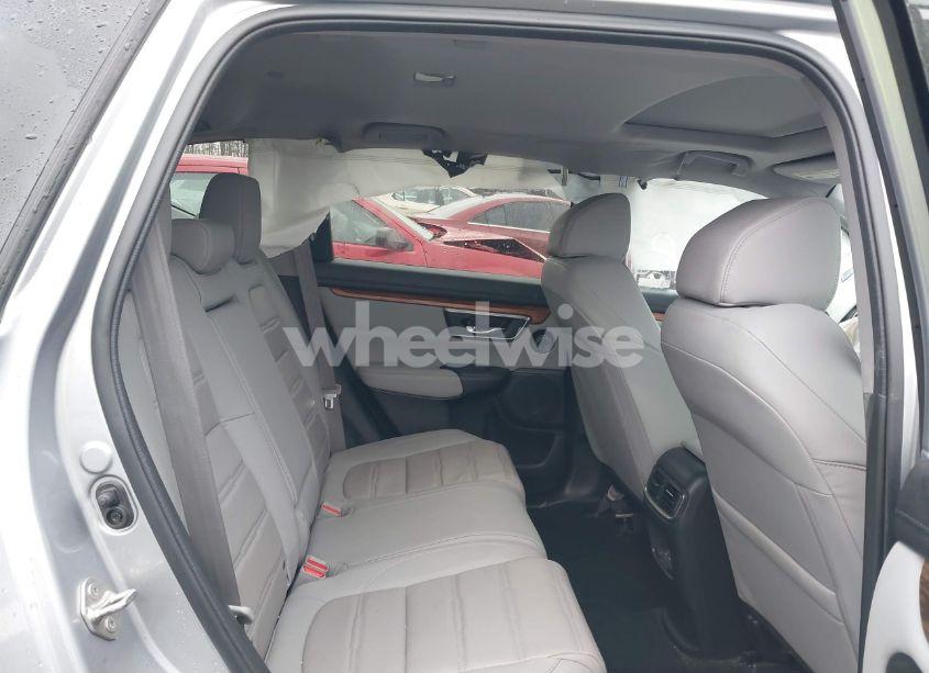 Photo 8 of 2019 Honda Cr-v TOURING (VIN 7FARW2H98KE036676)