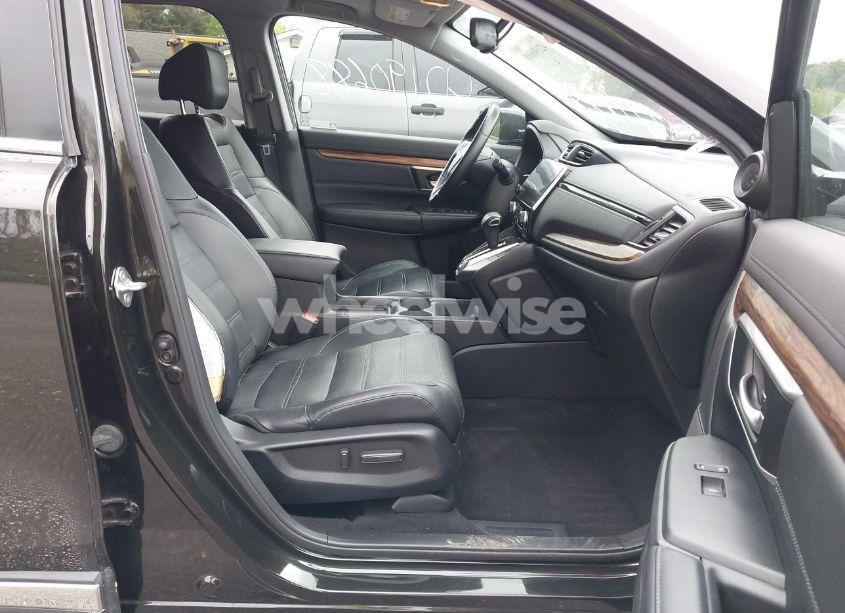 Photo 5 of 2018 Honda Cr-v TOURING (VIN 7FARW2H9XJE082105)