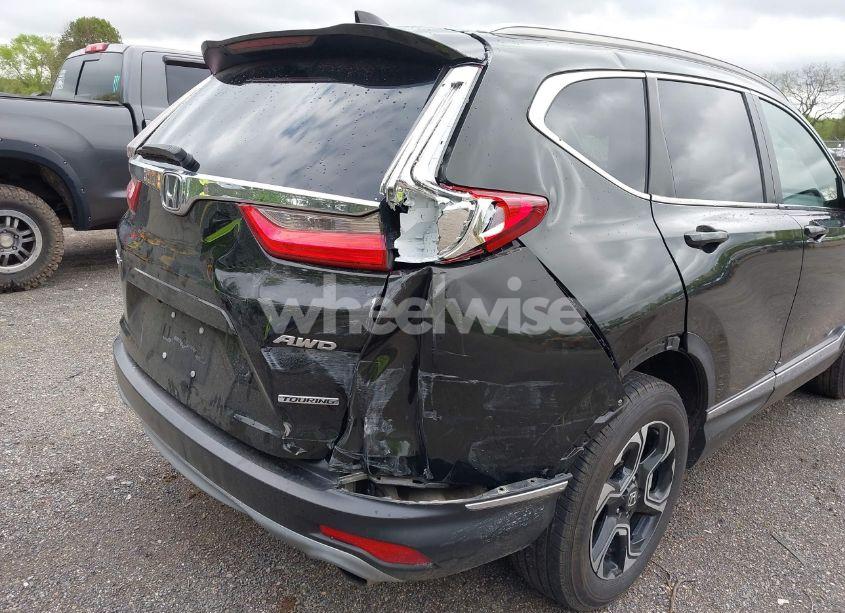Photo 6 of 2018 Honda Cr-v TOURING (VIN 7FARW2H9XJE082105)