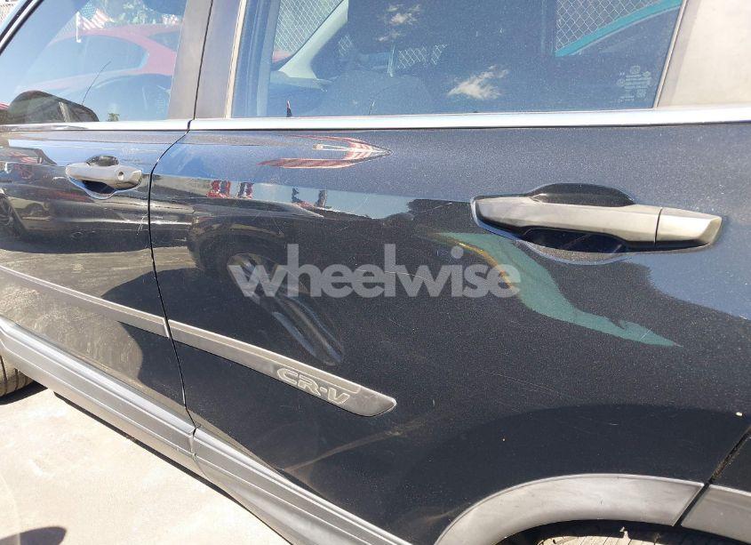 Photo 14 of 2017 Honda Cr-v LX (VIN 7FARW5H30HE004035)