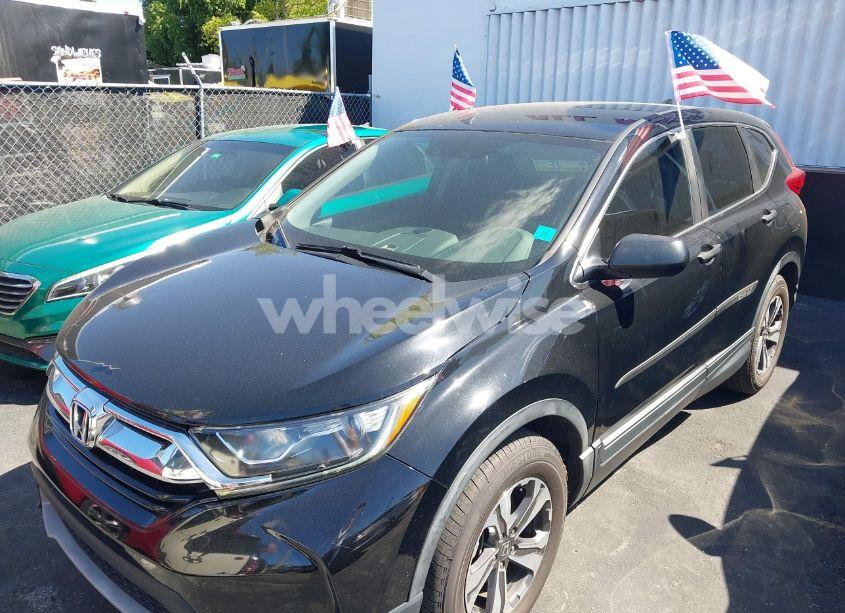 Photo 6 of 2017 Honda Cr-v LX (VIN 7FARW5H30HE004035)